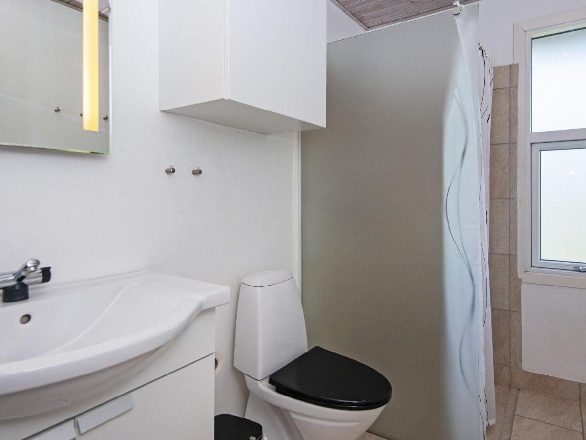 9 Person Holiday Home In Juelsminde Sonderby  Екстериор снимка