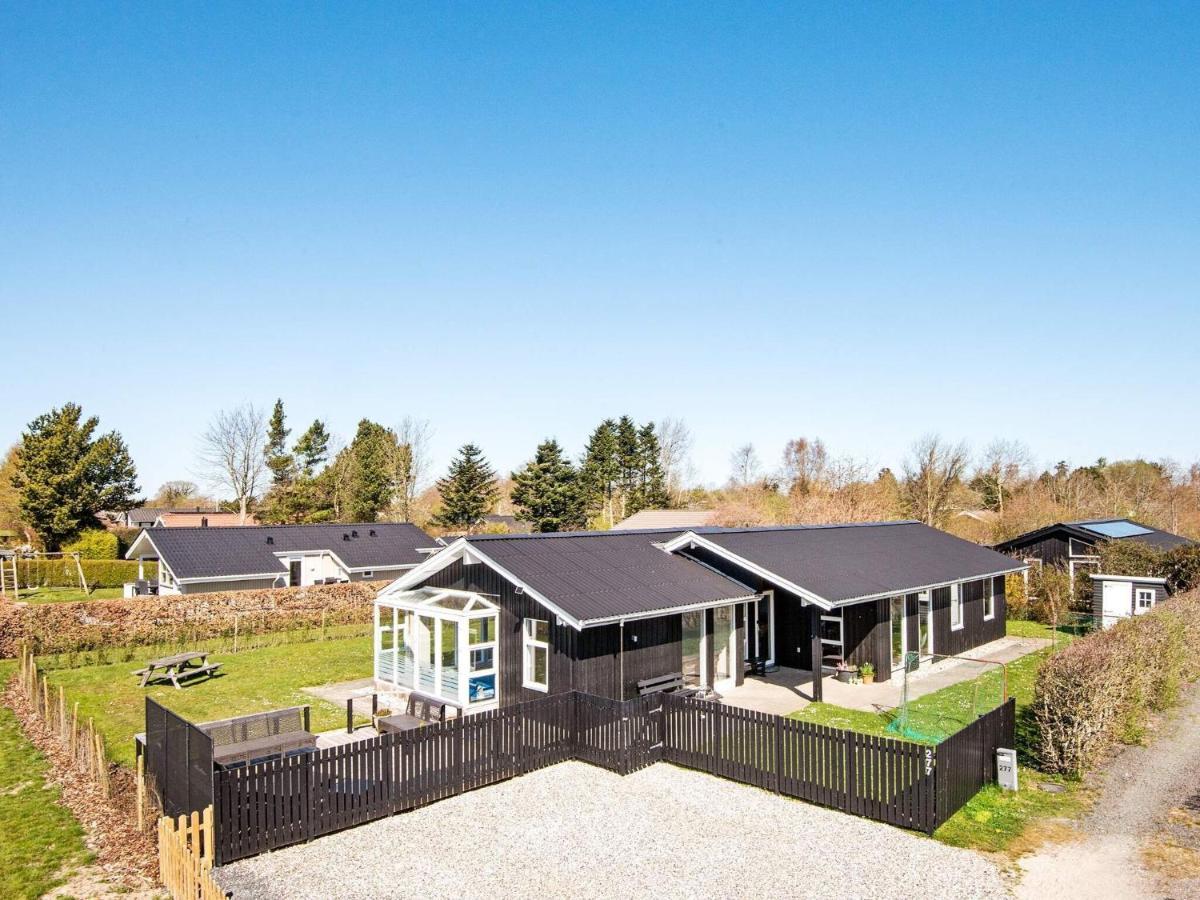 9 Person Holiday Home In Juelsminde Sonderby  Екстериор снимка