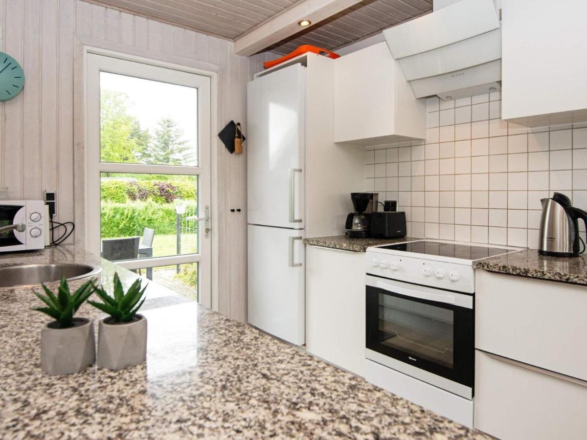 9 Person Holiday Home In Juelsminde Sonderby  Екстериор снимка